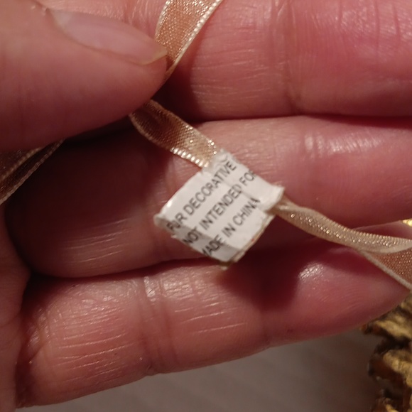 Pinecone metal & Rhinestones Glitter snowflake and mini 2012 ball ornaments - Picture 5 of 7